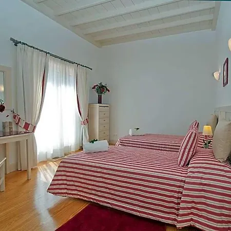 Sleeps 12 Pool Air Con Wifi Villa